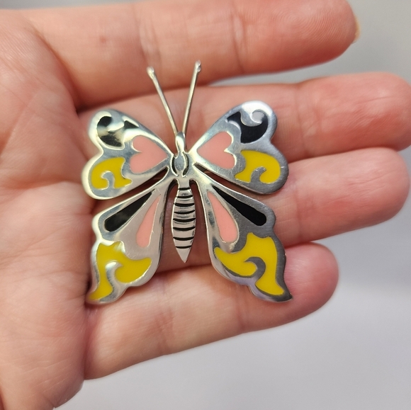 Mexico 9.25 SS Jewelry - Sterling Silver Butterfly inlayed Brooch